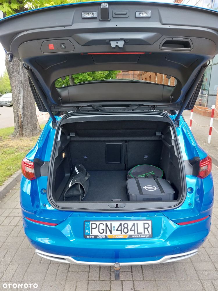 Opel Grandland 1.6 T PHEV Business Elegance - 25