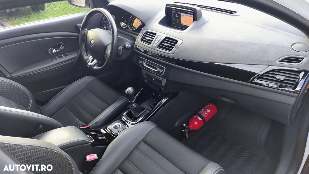 Renault Megane ENERGY dCi 110 Start & Stop Bose Edition - 7