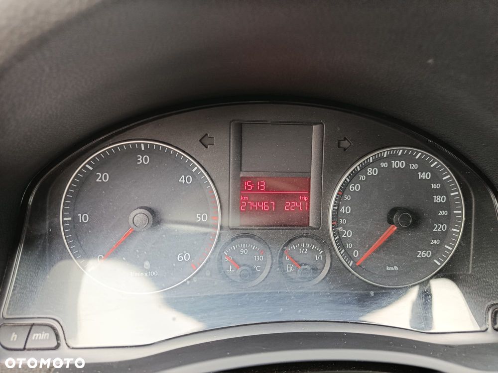 Volkswagen Golf - 9