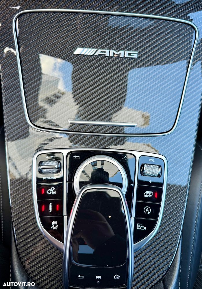 Mercedes-Benz E AMG 63 S 4MATIC - 29