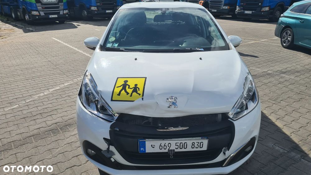 Peugeot 208 Blue-HDi 100 Stop&Start Style - 2