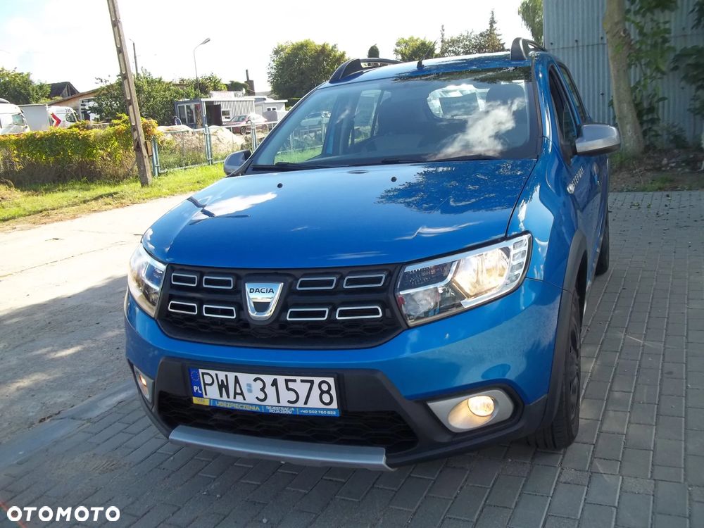 Dacia Sandero TCe 90 S&S Celebration - 1