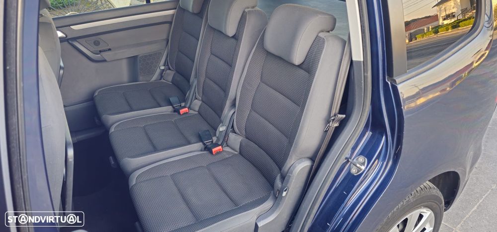 VW Touran 1.6 TDI DPF DSG STYLE - 5