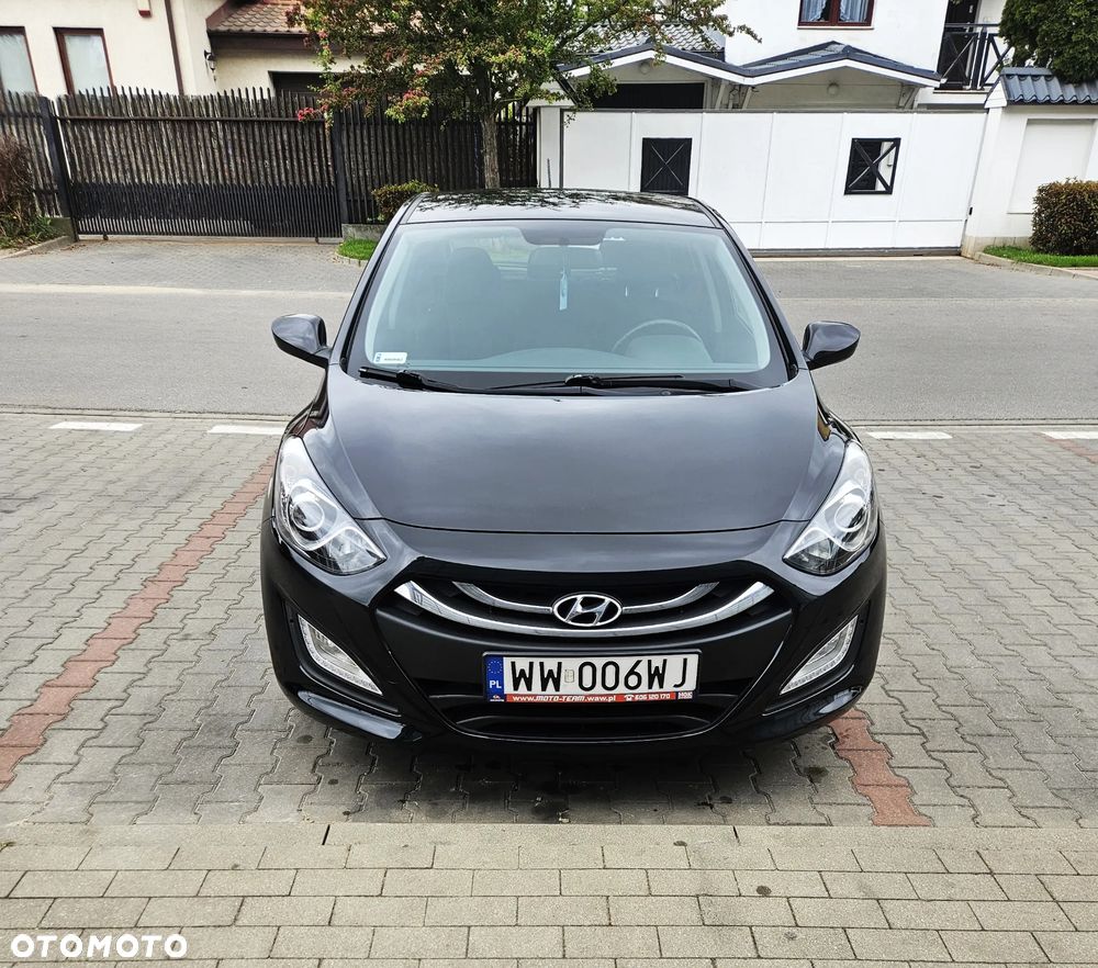 Hyundai i30 1.6 Classic + - 7