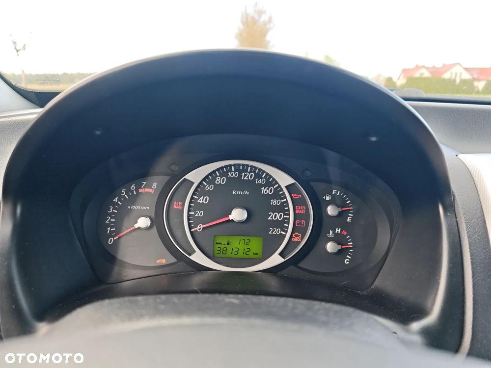 Hyundai Tucson 2.0 Comfort 2WD - 34
