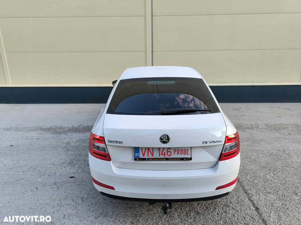 Skoda Octavia - 14