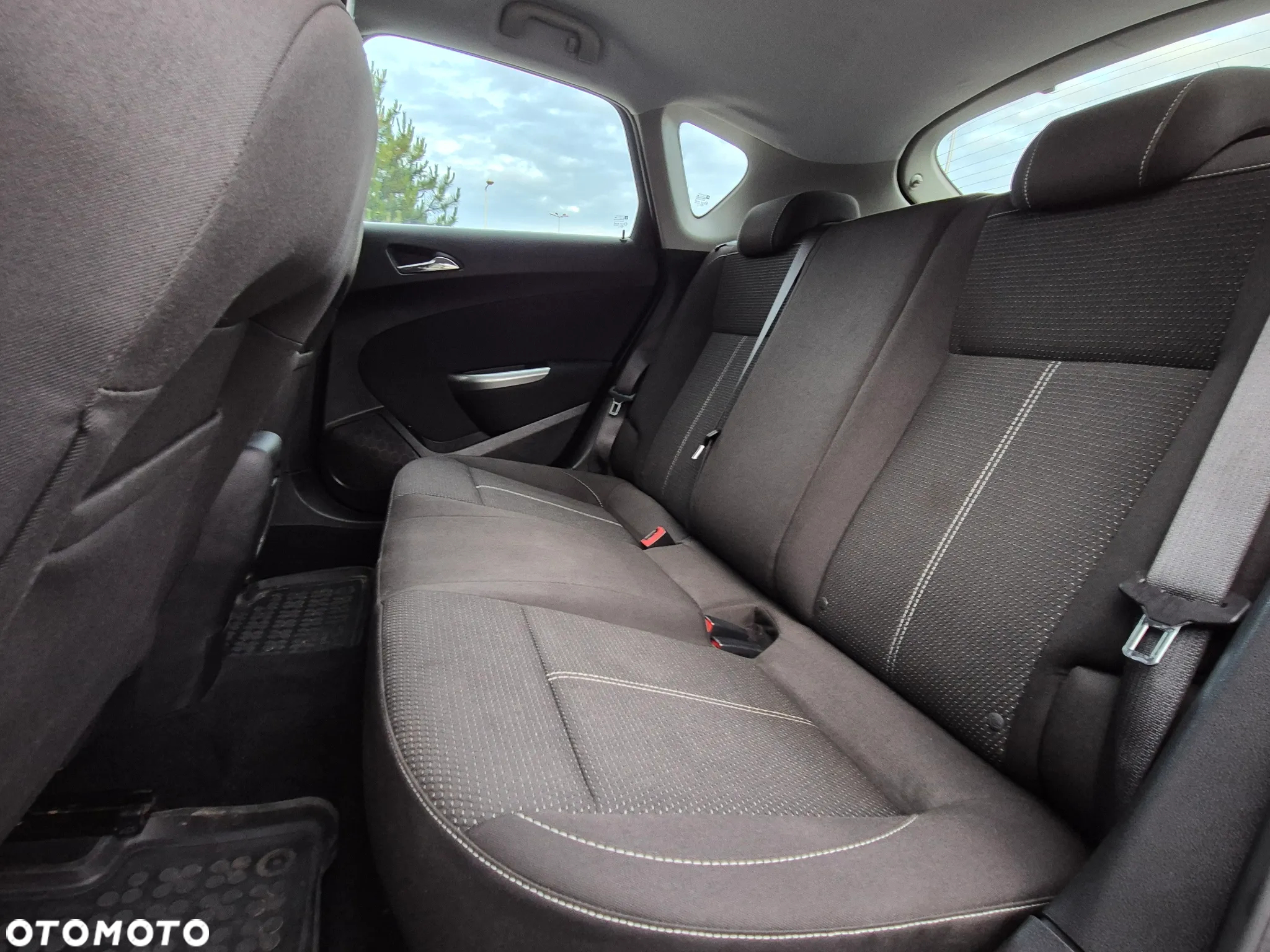 Opel Astra IV 1.4 Cosmo - 11