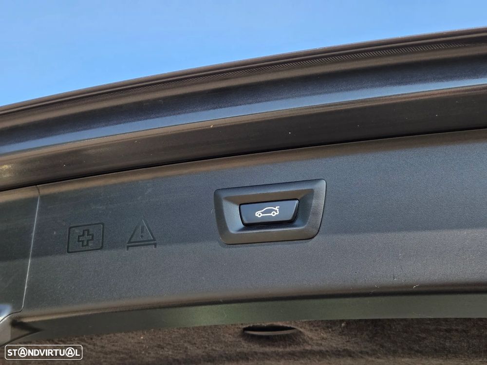 BMW 520 d Auto - 25