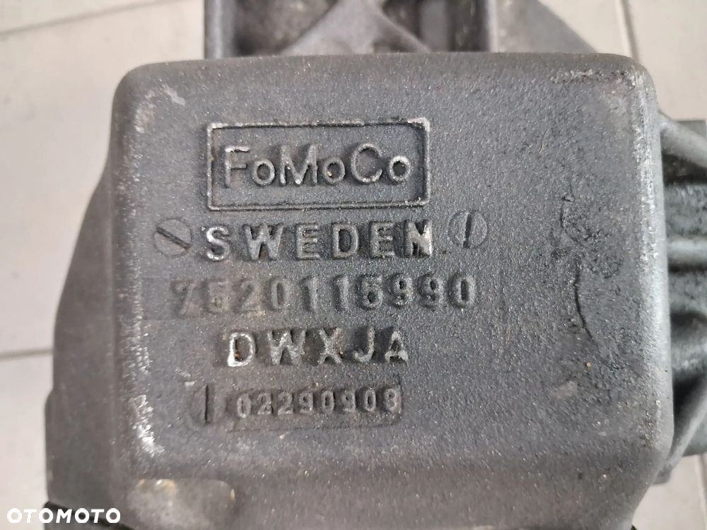 Skrzynka kątowa Volvo XC60 XC70 Reduktor 31256301 7520115990 - 2