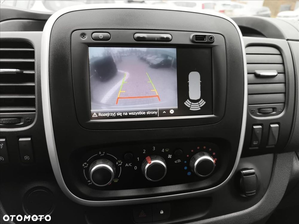 Renault trafic - 10