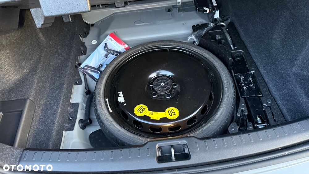 Volvo S60 B5 B AWD Plus Dark - 13