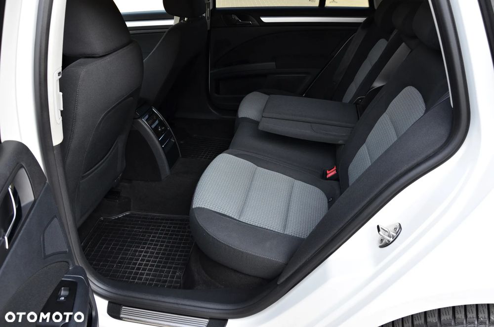 Skoda Superb 2.0 TDI Comfort - 31