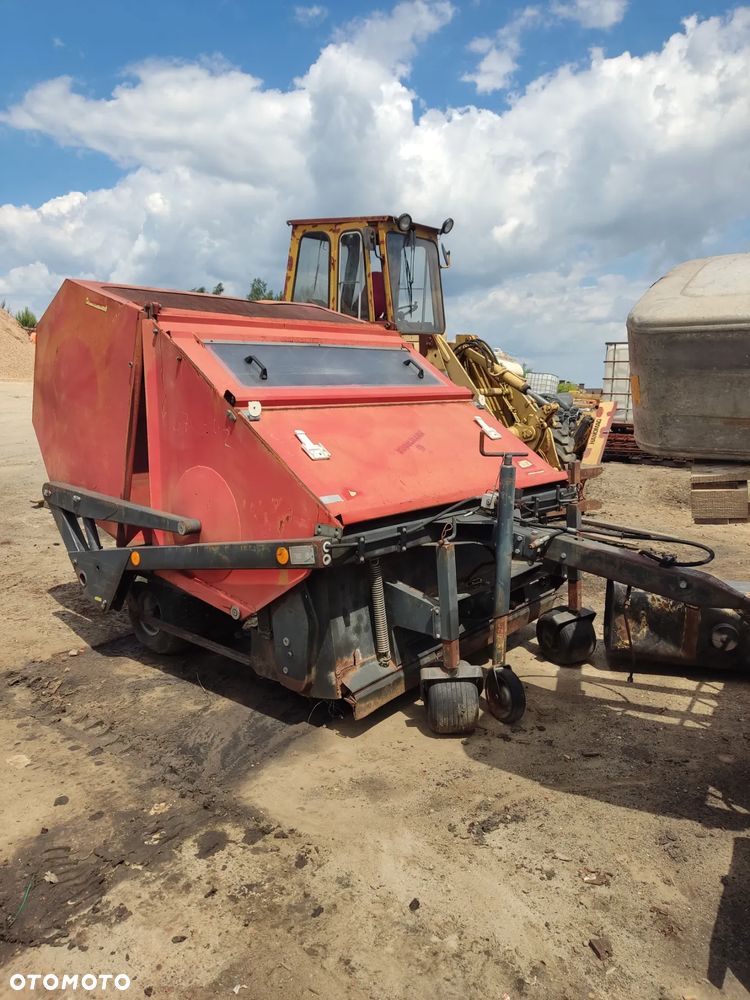 zamiatarka Kugelmann T150 KDH - 1