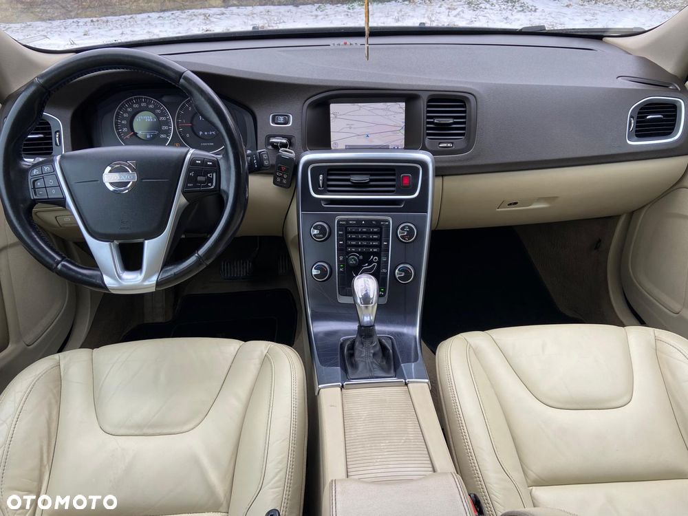 Volvo V60 D3 Geartronic Ocean Race - 1