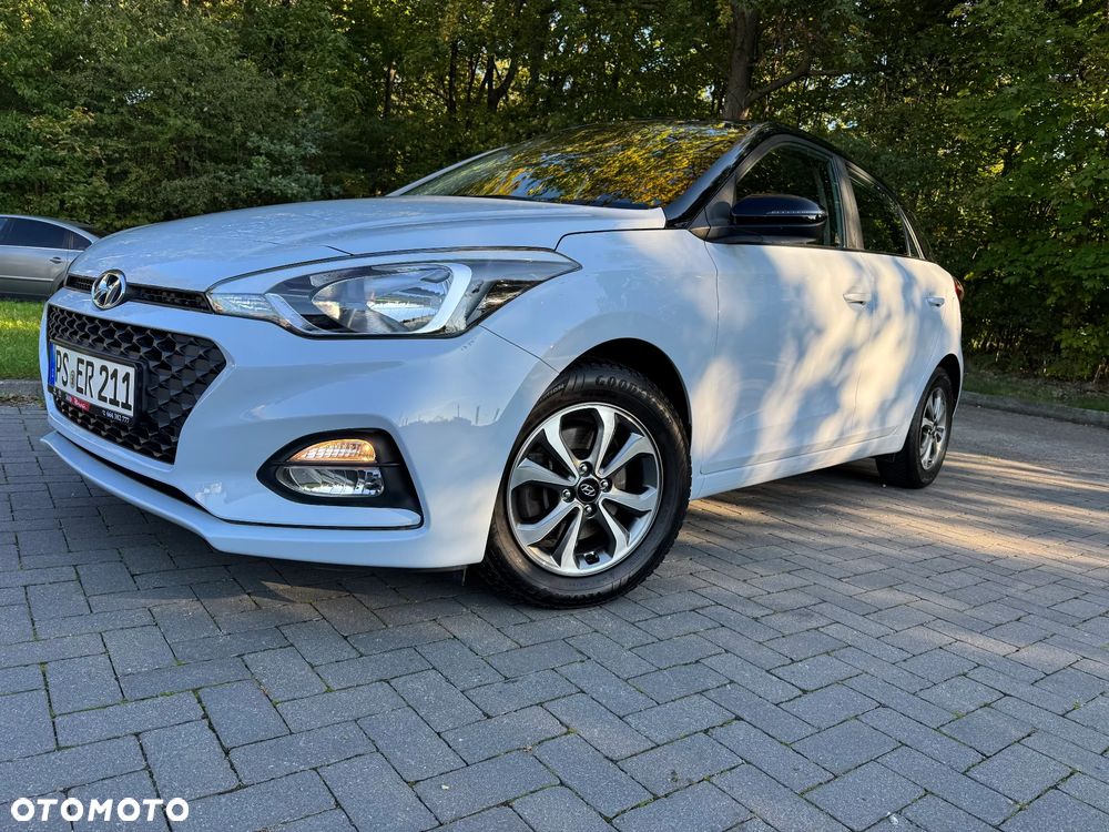 Hyundai i20 - 8