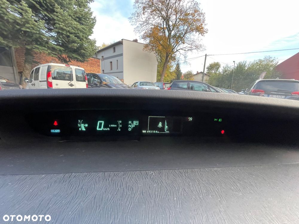 Toyota Prius - 27