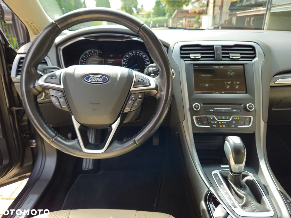 Ford Mondeo 2.0 TDCi Titanium PowerShift - 22