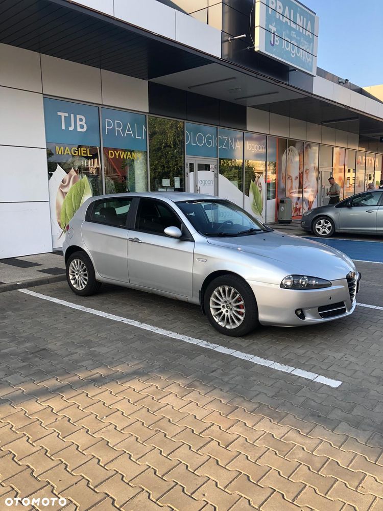 Alfa Romeo 147 1.9 JTD 8V Progression - 3