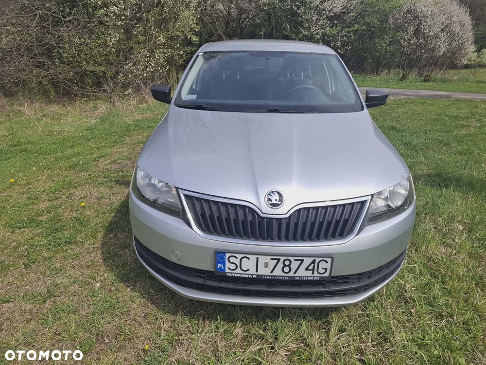 Skoda RAPID 1.2 TSI Active - 8