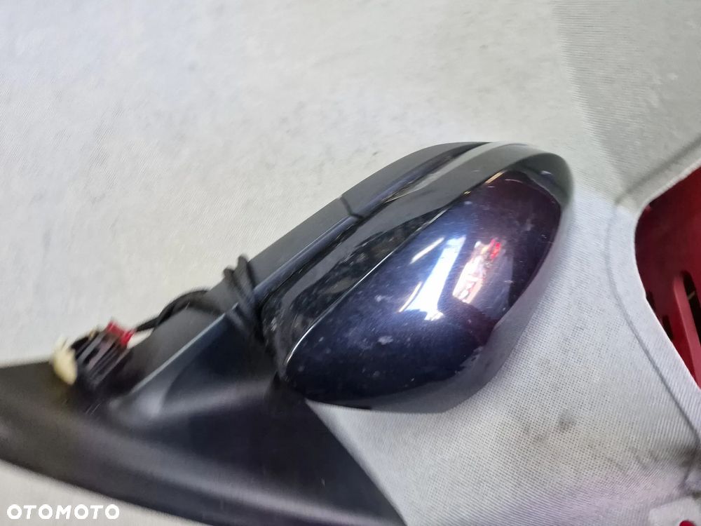 Lusterko prawe skoda octavia III 6 pinów w kolorze LF9R - 2