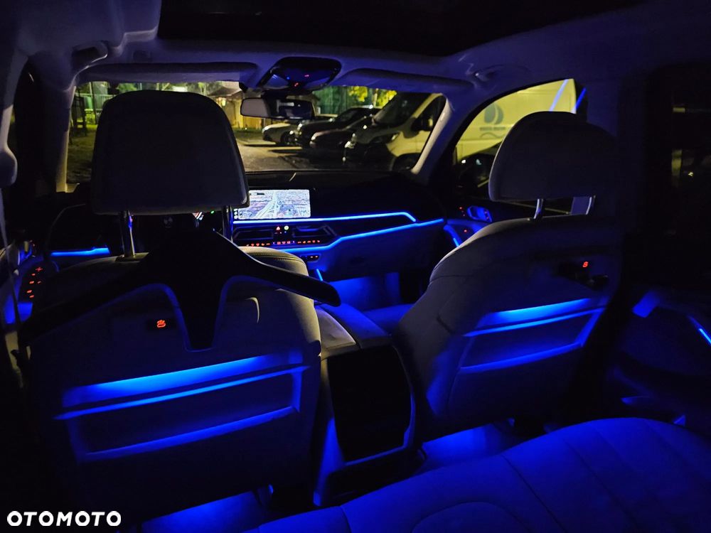 BMW X5 xDrive40i - 26