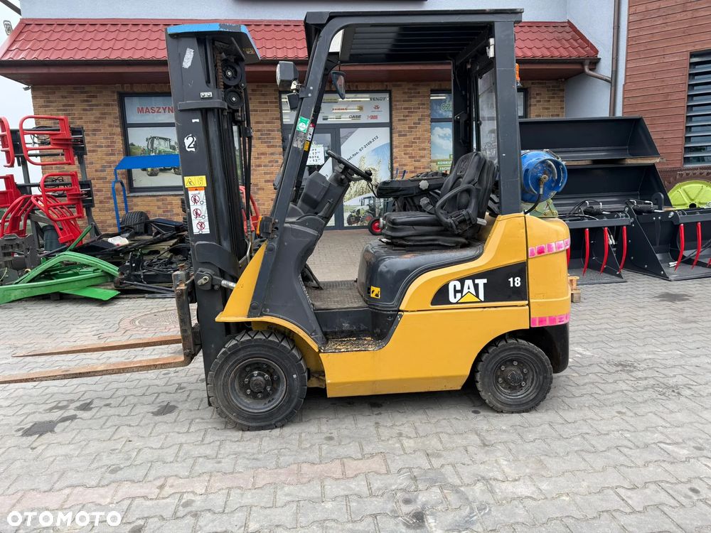 Caterpillar 18  toyota  linde - 1