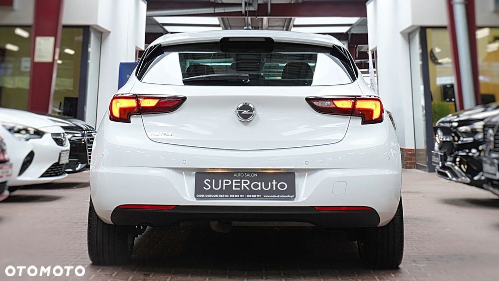 Opel Astra V 1.2 T GS Line S&S - 10