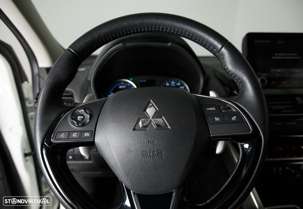 Mitsubishi Eclipse Cross 2.4 PHEV Black Edition - 17