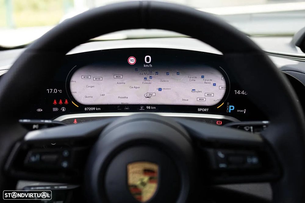 Porsche Taycan - 56