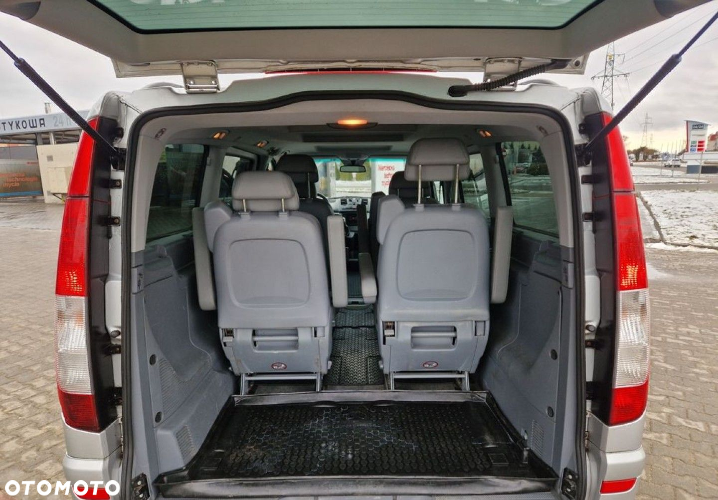 Mercedes-Benz Viano - 16