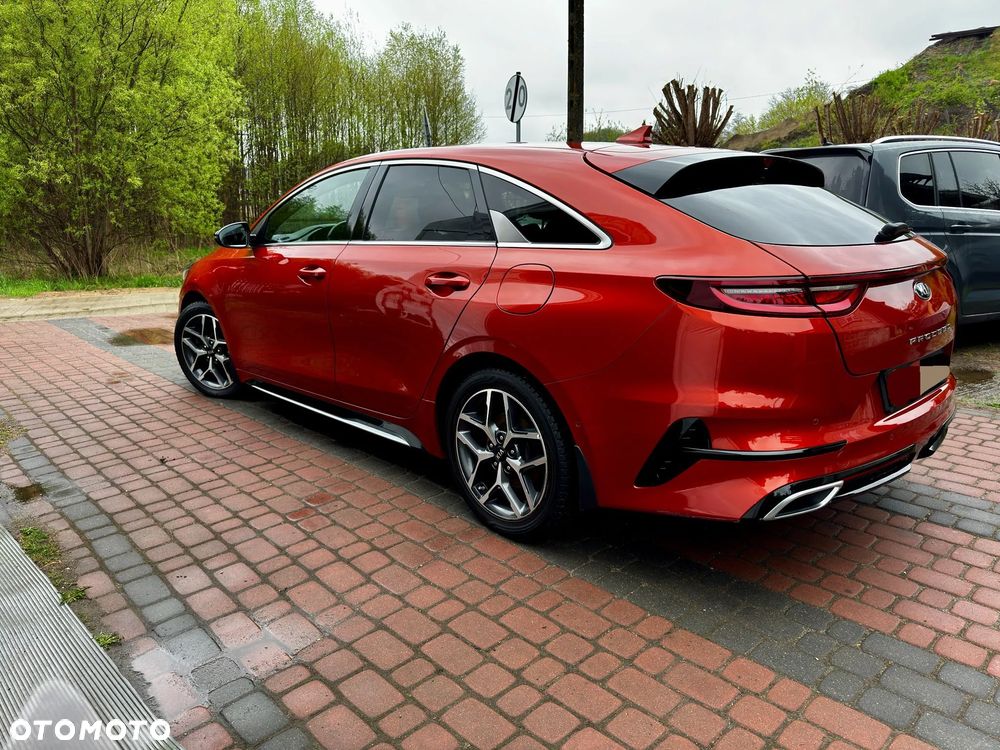 Kia ProCeed - 5