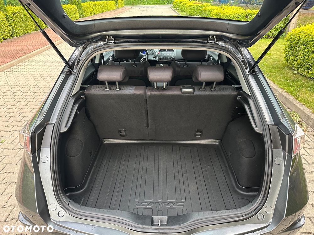 Honda Civic 1.8i-VTEC Sport - 17
