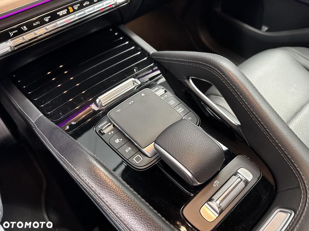 Mercedes-Benz GLE 300 d mHEV 4-Matic AMG Line - 21