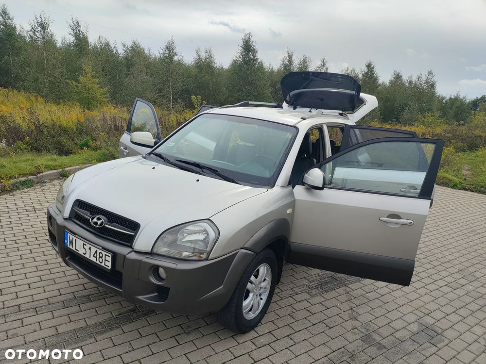 Hyundai Tucson 2.0 CRDi Premium - 23