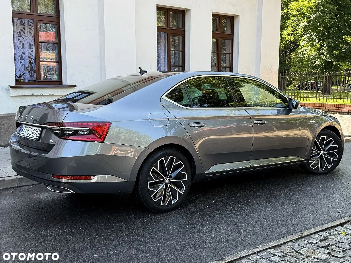 Skoda Superb 2.0 TDI SCR 4x4 L&K DSG - 13