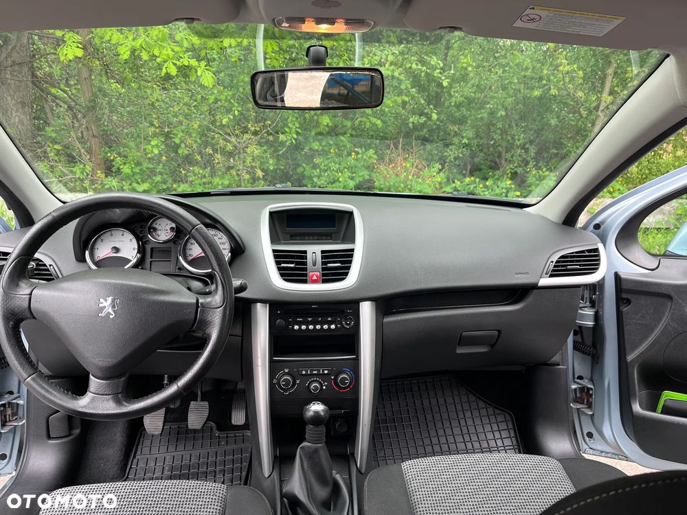 Peugeot 207 1.4 - 16