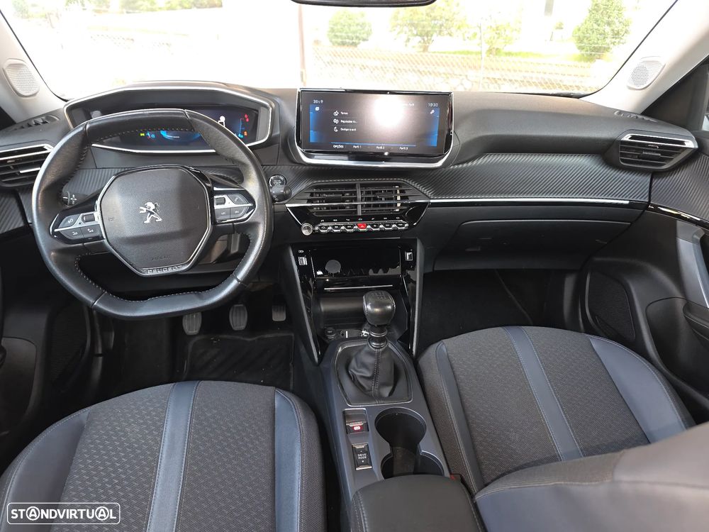 Peugeot 2008 1.2 PureTech Allure Pack - 12