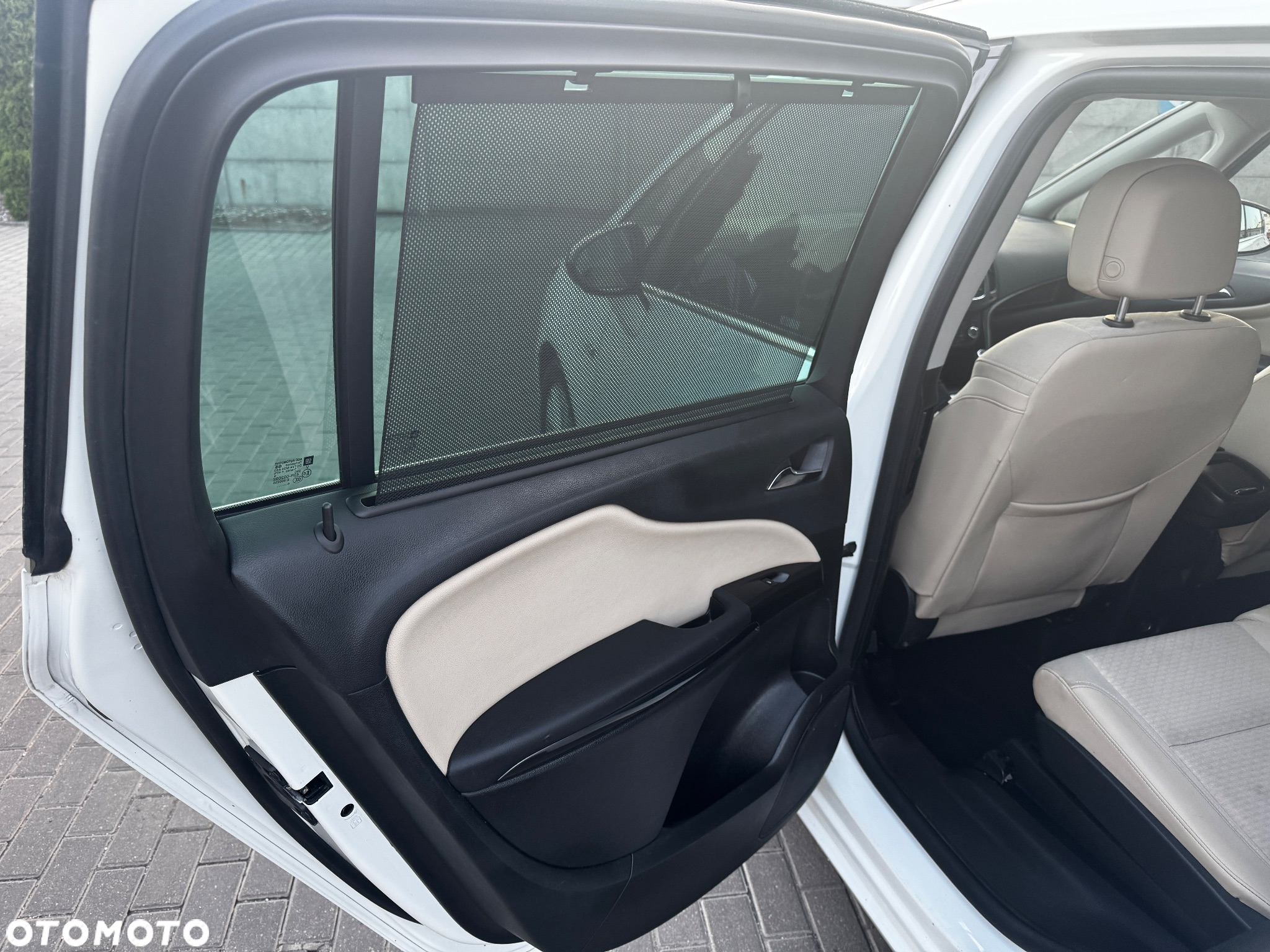 Opel Zafira - 12