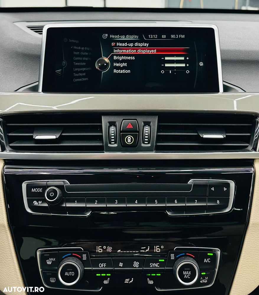 BMW X1 xDrive18d xLine - 28