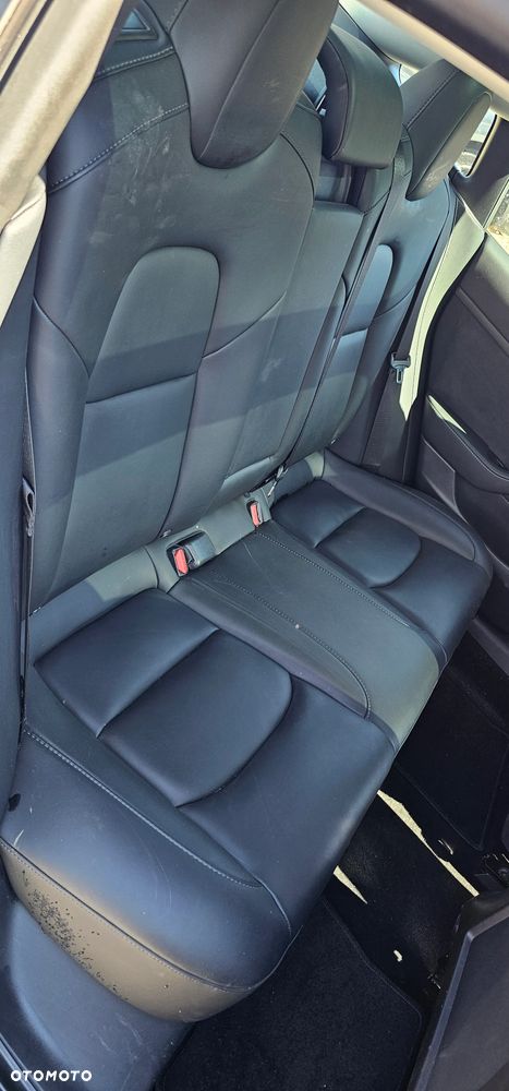 Tesla Model 3 Standard Reichweite Plus Hinterradantrieb - 16