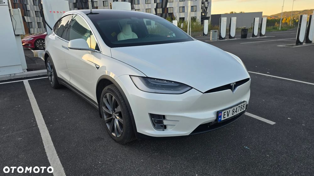 Tesla Model X Long Range - 2
