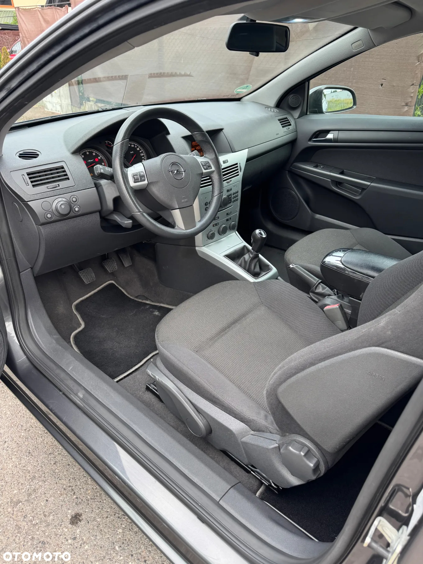 Opel Astra GTC 1.4 Catch me - 6