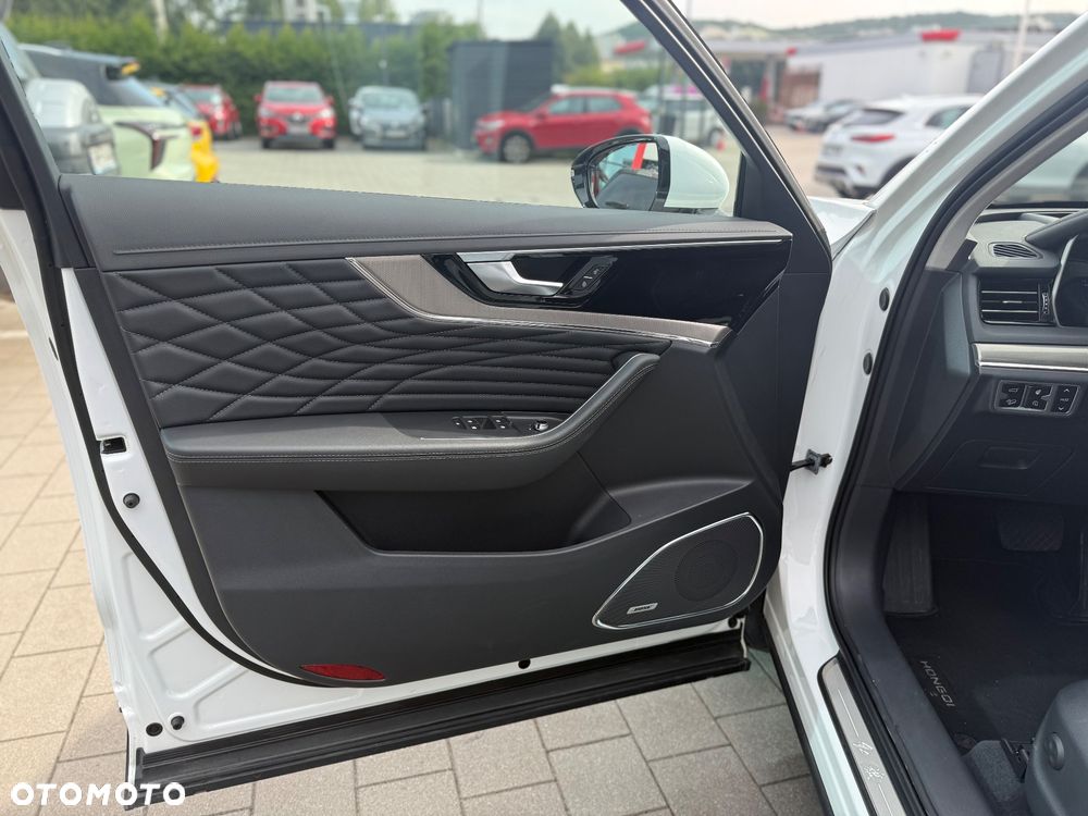 Hongqi HS5 2.0T AWD - 10