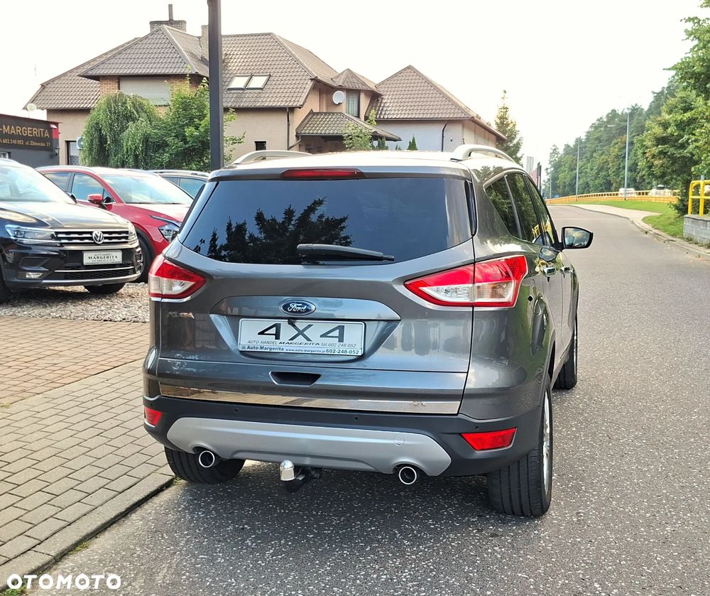 Ford Kuga 2.0 TDCi 4x4 Titanium - 10