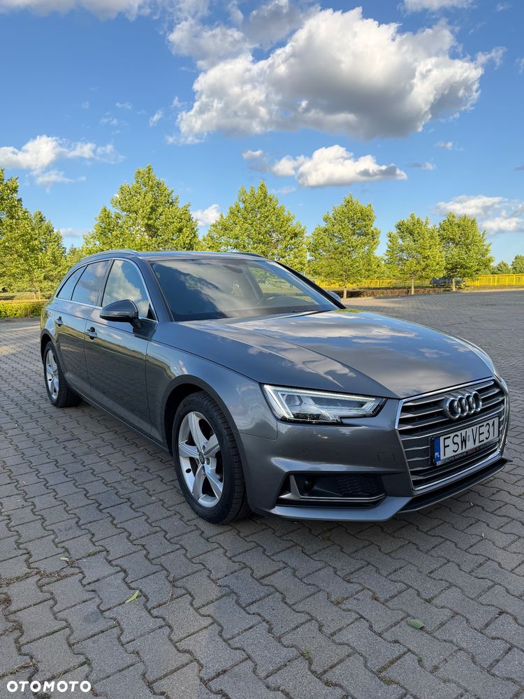 Audi A4 Avant 30 TDI S tronic design - 3
