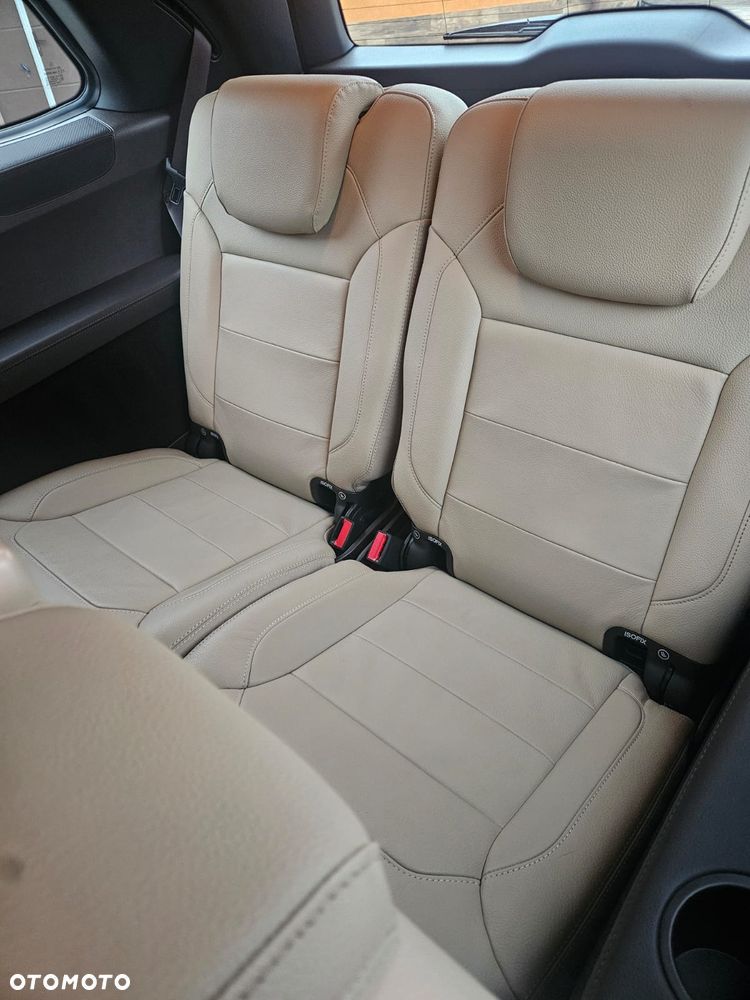 Mercedes-Benz GLS - 7