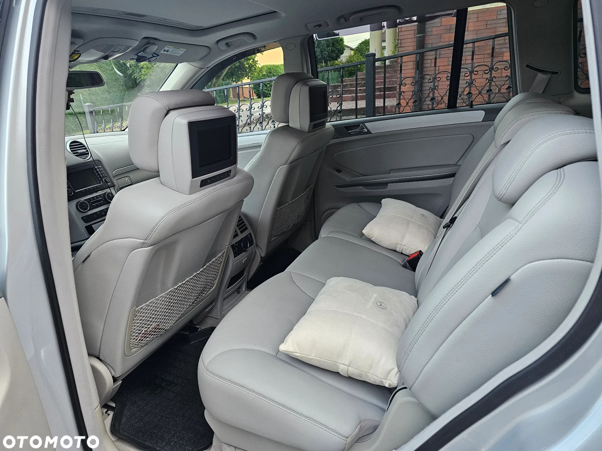 Mercedes-Benz GL 450 4Matic 7G-TRONIC - 37