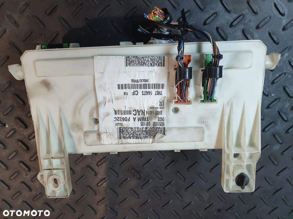 FORD SKRZYNKA BEZPIECZNIKÓW 7M5T-14A073-CF EUROPA + WTYCZKI INSTALACJA - 5