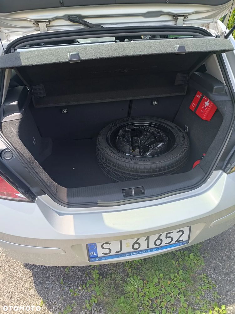 Opel Astra 1.6 - 16