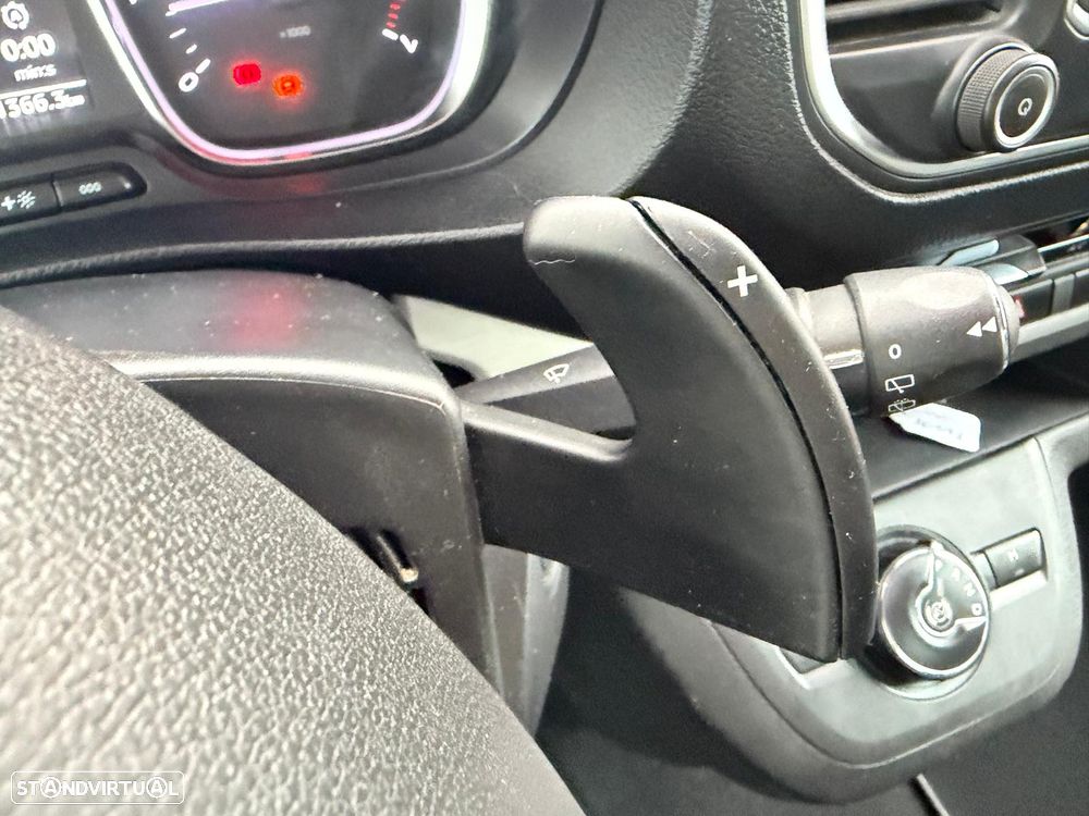 Peugeot Traveller 2.0 BlueHDi L1H1 Allure Compact EAT8 - 41